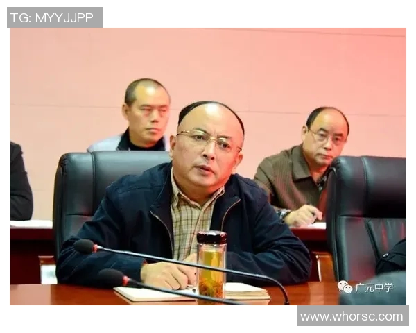 张宁的奋斗故事：从普通学生到行业领军人物的成长之路