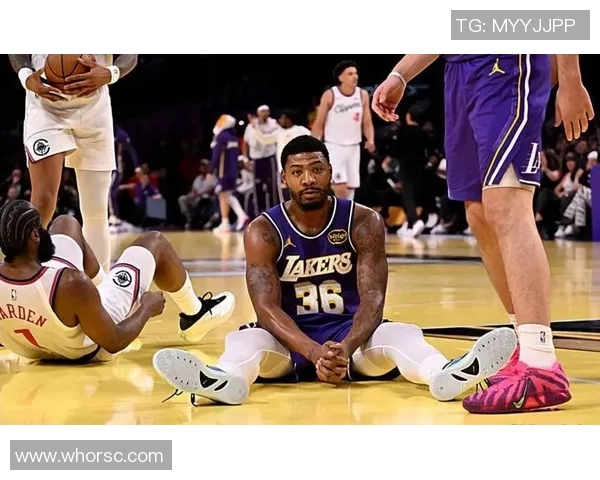 马库斯斯马特在NBA赛场上的影响力与领导力分析