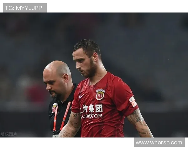 阿联酋与澳大利亚激战正酣比分揭晓引发球迷热议