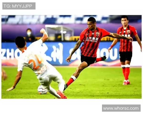 上海上港迎战神户顺利决战亚冠赛场激烈对决引发球迷热议 上海上港迎战神户顺利决战亚冠赛场激烈对决引发球迷热议