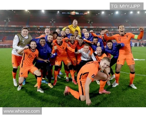 98年世界杯经典对决荷兰与巴西的传奇之战回顾 98年世界杯经典对决荷兰与巴西的传奇之战回顾