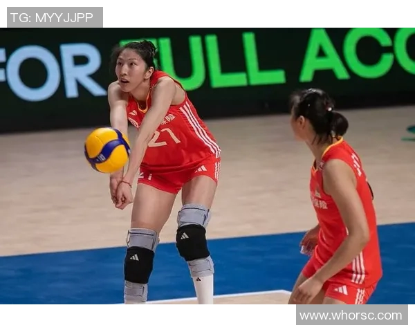 女排中国队迎战意大利队争夺四强席位全力以赴展现巅峰实力